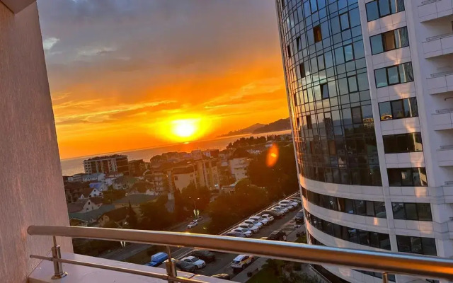 S Vidom Na More Na 19 Etazhe Flat