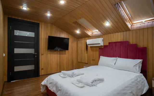 Red Apartments Art Layt Siti Apartament Dornan Apartments