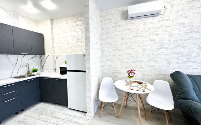 Vershina V Novom Zhk Klever 2.0 Na 13 Etazhe Apartments