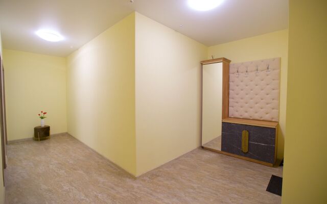 Deluxe Apartments