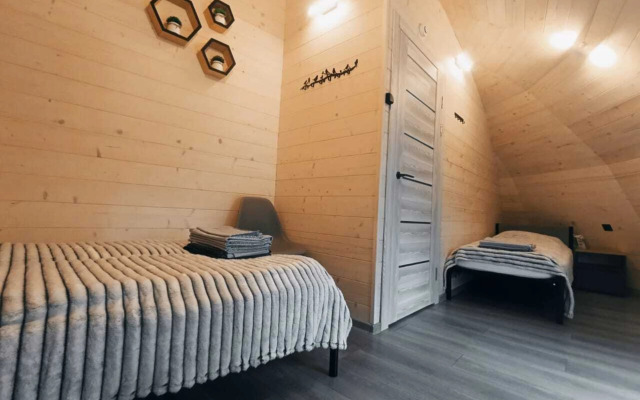 Частный дом сфера у Пидана