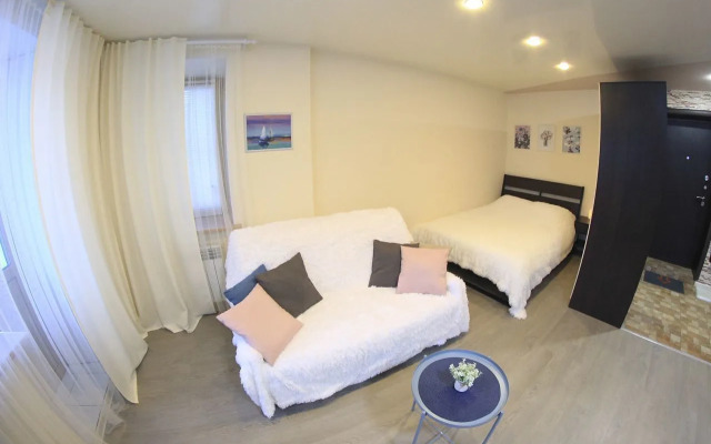 Квартира Уютная Студия в Сaмом Центре Гoрoда