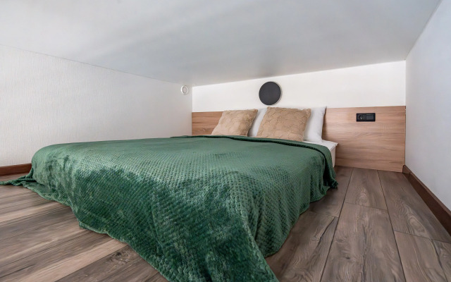 Апартаменты Лофт с видом в тихий двор