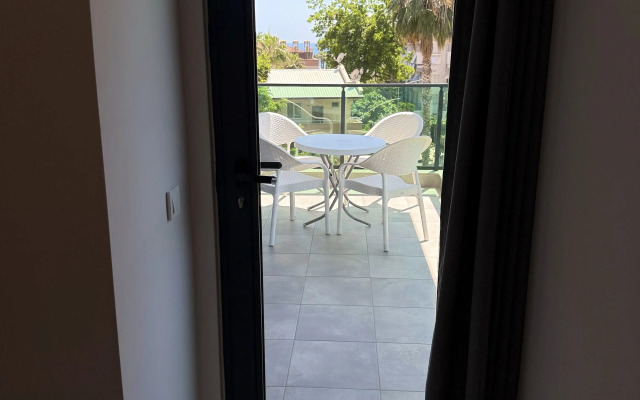 V 100 Metrakh ot Plyazha Cleopatra Apartments