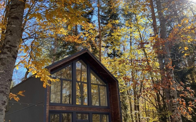 Шале Aishah House