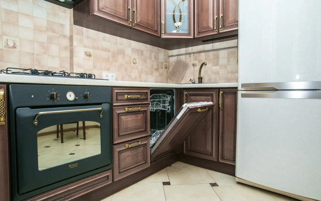 2- room on 28 Independence Avenue City Center Apartments