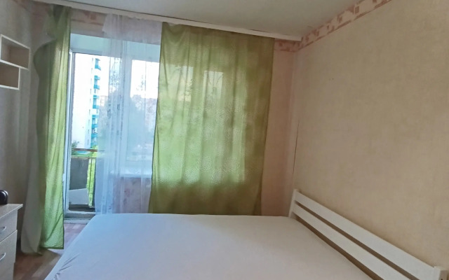 Na Suzdalskom Prospekte 21 Flat
