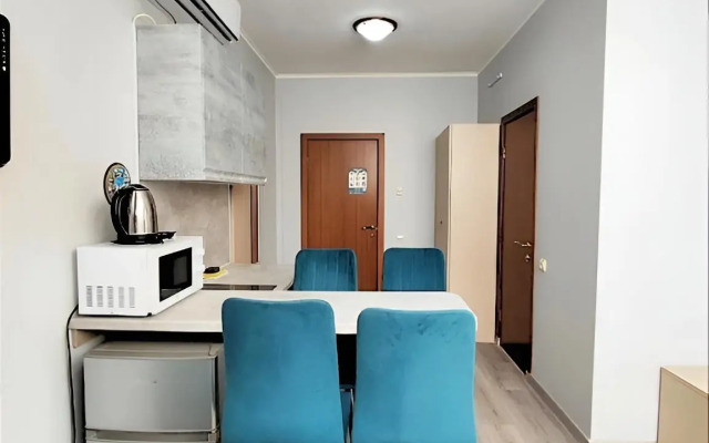 V 1 minute khodyby ot plyazha Flat