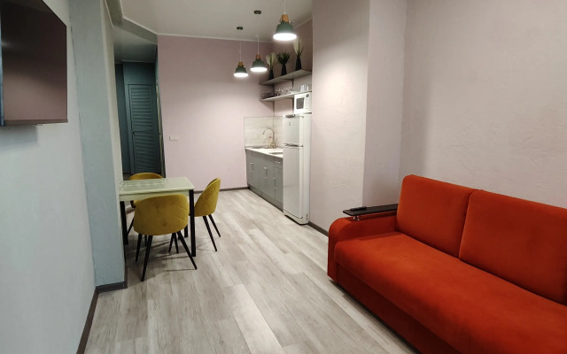 S Otdelnoy Spalney Apartments