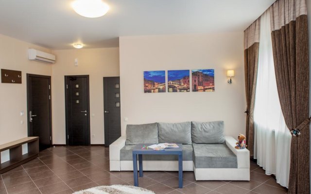 Chisto Hotel