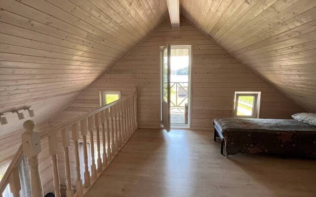 Na Beregu Ozera Private house