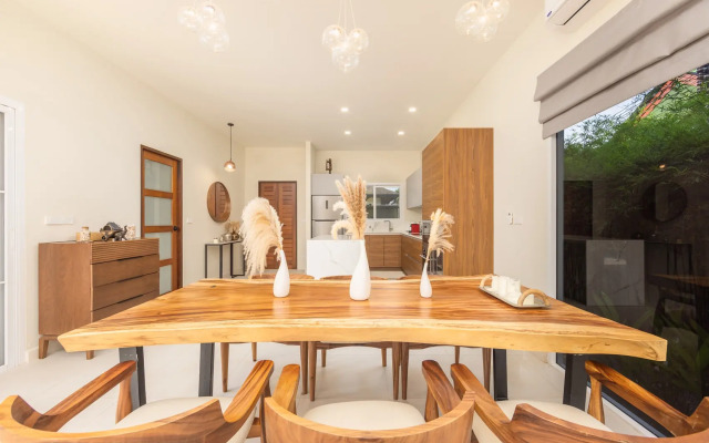 Emilia 3BR Private Pool Naiharn Villa