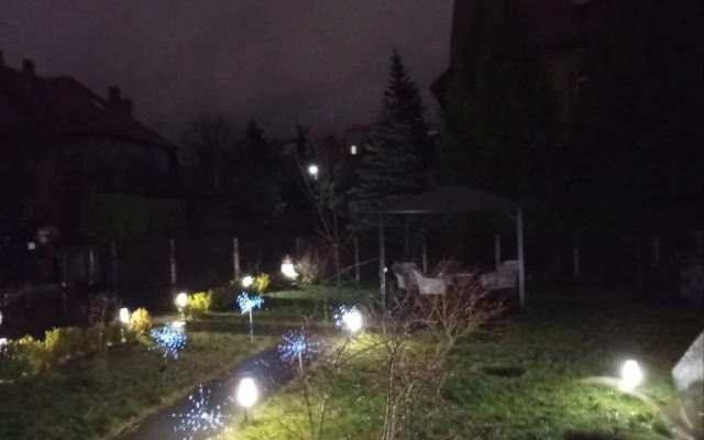 Отель Клевер