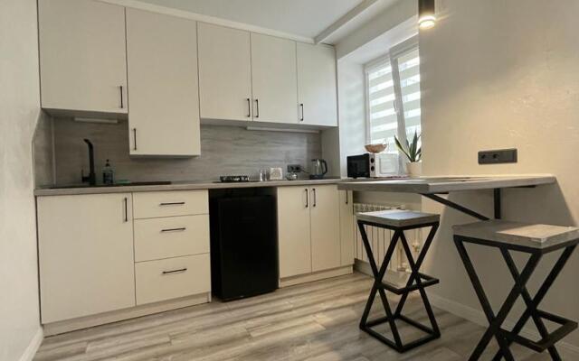 Uyutnaya Eko Studiya V Tsentre Pyatigorska Apartments