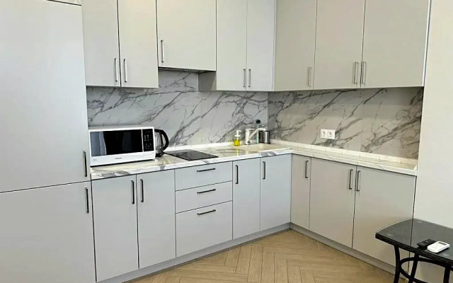 Apartamenty Uyutnaya 3kh Mestnaya Studiya S Balkonom Flat