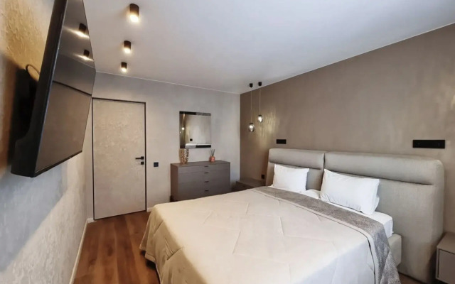 Na Amurskoy 6 Apartments