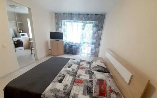 Na Ul. Neftezavodskaya 30a Flat