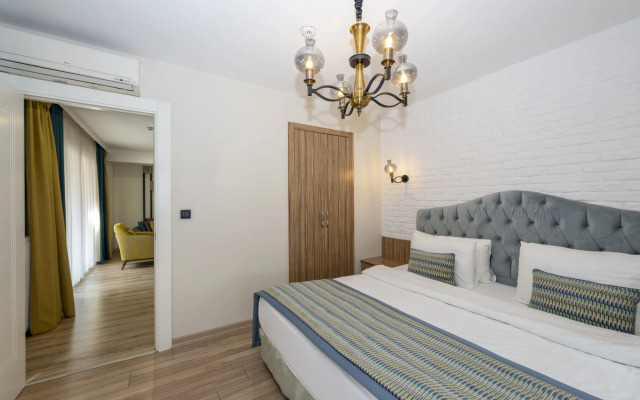 The Marions Suite Hotel