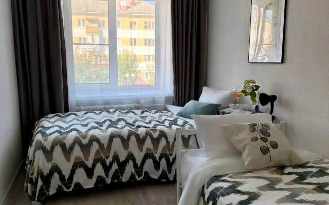 2Kh Komnatnaya V Tsentre Goroda Yoshkar Ola Flat