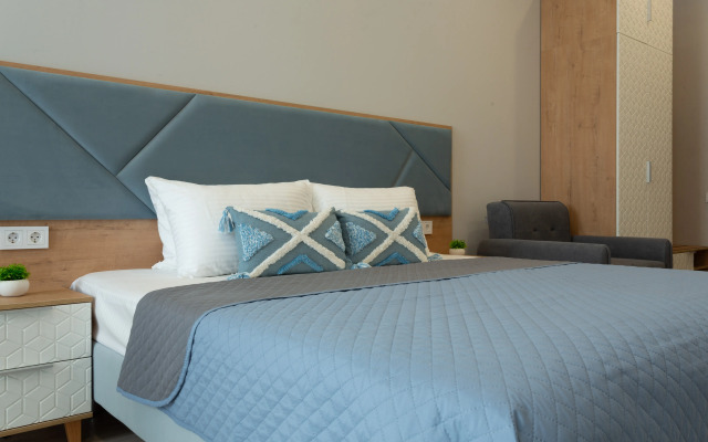 Oblako nad Volnami - Stilnaya Studiya u Morya v Sochi (Ashe) Apartments