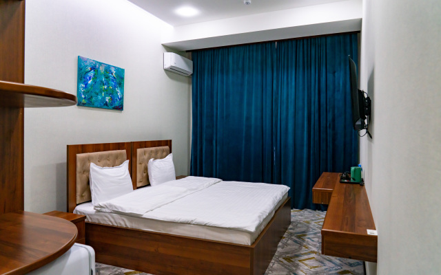 Macan Terrace Hotel