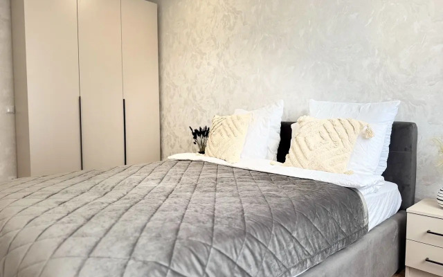 Апартаменты Like Home на улице Земнухова 2