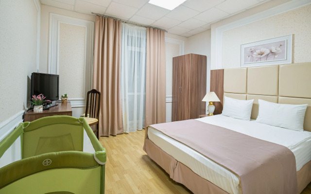 Отель Анфиса