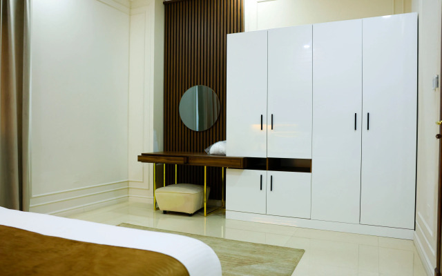 Abraj INN Royal Hotel