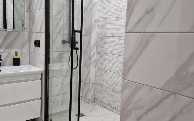 Ak  Art Layt Siti Apartments