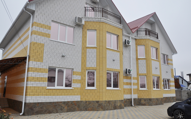 Отель Радуга