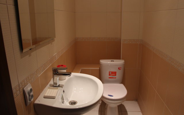Belyij Topol Hostel