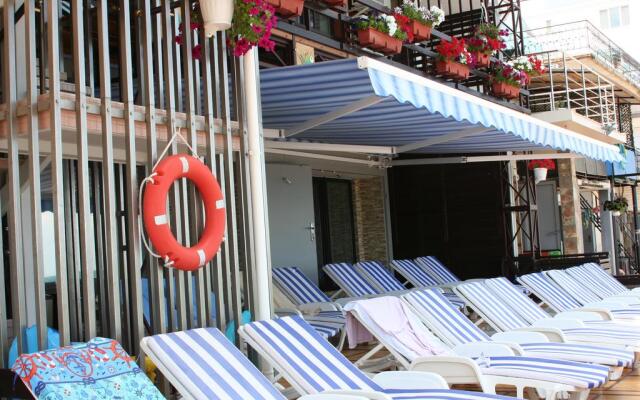 Raduga U Morya Guest House