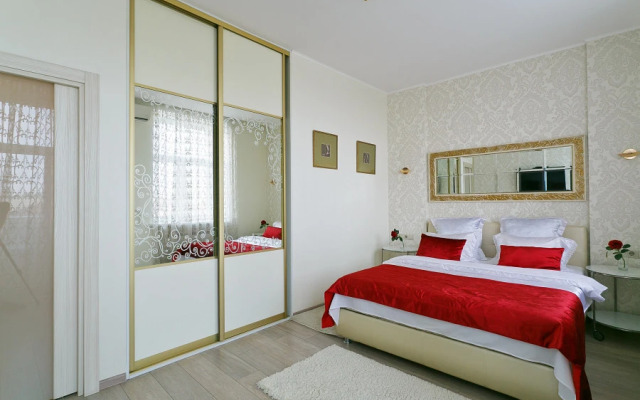 Prospekt Nezavisimosti 43 Apartment