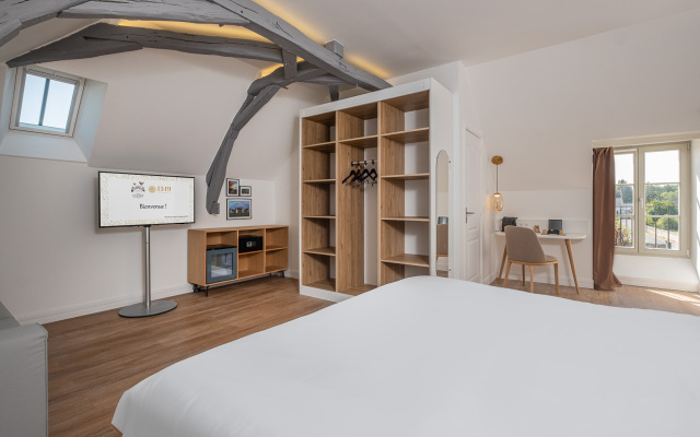 La Clef des Chateaux Hotel