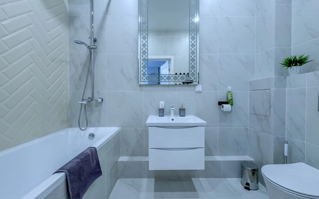 Green Fox Na Akhsharumova 25 Flat