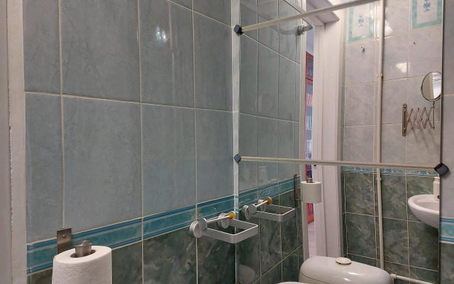 33kvartiry Ryadom S Metro Flat