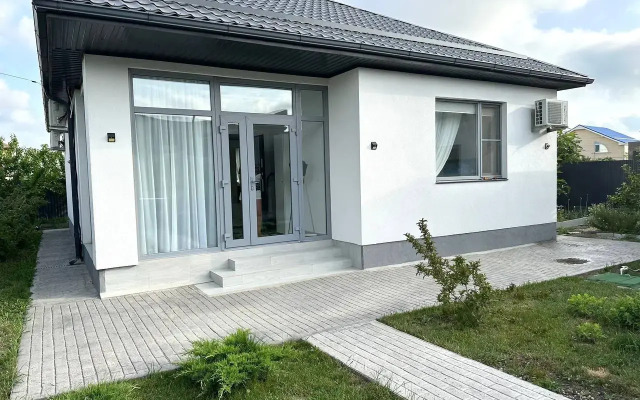 Home Red Villa