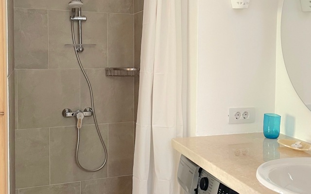 Stilnye Apartamenty V Lagune Flat