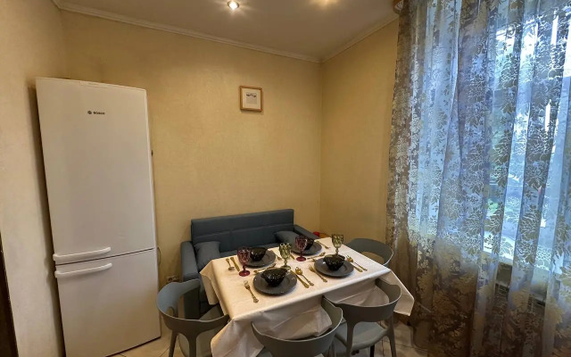 Квартира Большая в Центре Города с Парковочным Местом