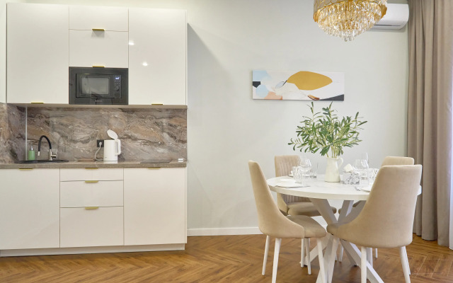 Lyuks 2-Kh Komnatnye S Vidom Na Kreml Flat
