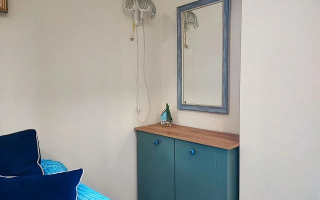 S Lodzhiey i Vidom na Les Flat