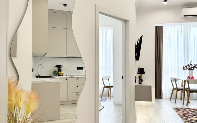 Апартаменты 158/4 Комфорт сити с двуспальной кроватью, диваном и красивым видом