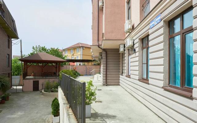 InLife Apartments