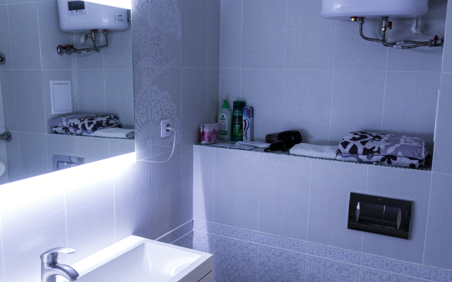 Na 18 Etazhe Apartaments