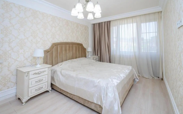 Apartments 5a Chudesnaya Kvartira V Tsentre Stolitsy S Realnymi Foto