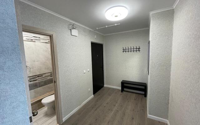 S 2 Komnatami Na 16 Etazhe Apartments