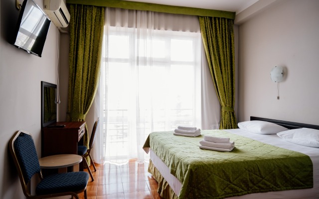Mandarin Hotel