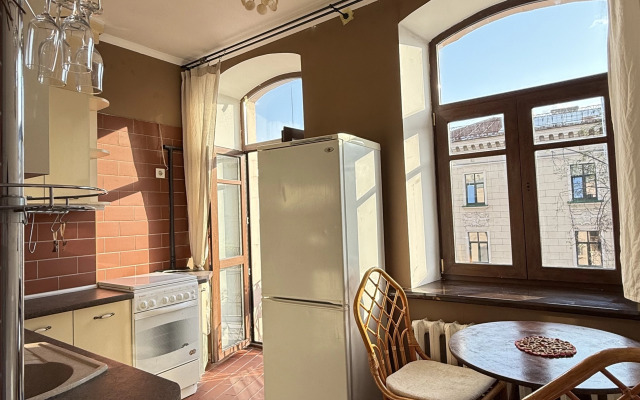 Квартира Атмосферная в центре с балконом