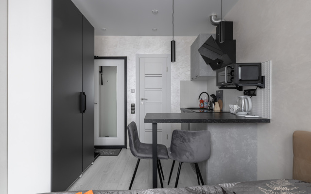 Na Bulvare Ejnshteyna Dom 4 Apartments