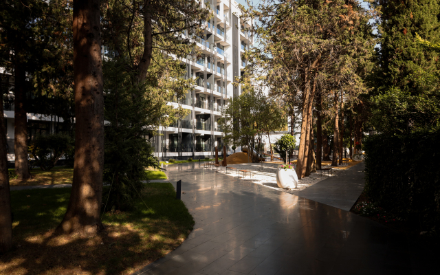 Lenina 217a S Basseynom Hotel